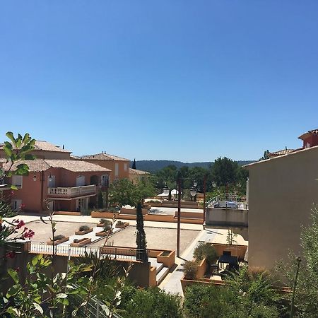 Appartement Dans Residence - Le Domaine De Camiole Callian  Dış mekan fotoğraf